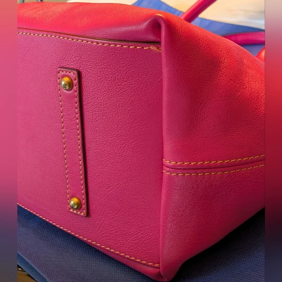 Dooney & Bourke Medium Russel Florentine Leather Tote in FUSHIA - Like New - Picture 6 of 8
